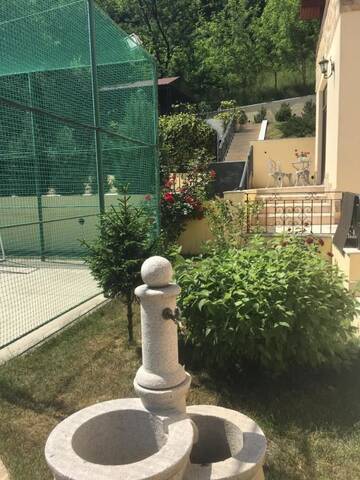 Фото номера Вилла с собственным бассейном Виллы Casa Beatrice г. Grăjdana 81