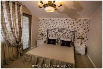 Фото номера Вилла с собственным бассейном Виллы Casa Beatrice г. Grăjdana 35